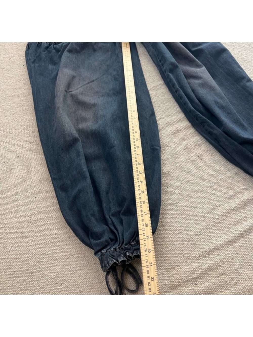 We The Free Lotus Jeans Size 31 Balloon Style in Juno - Picture 5 of 8